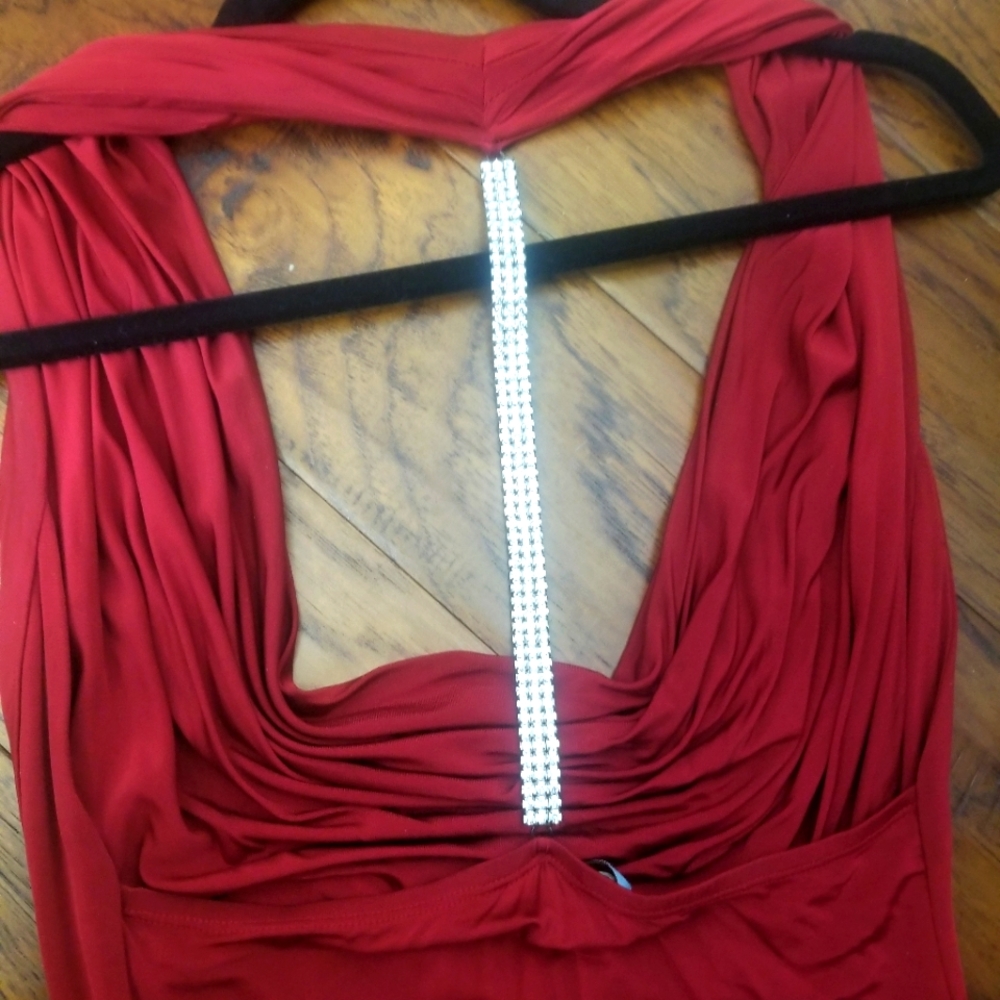 Beautiful red top.